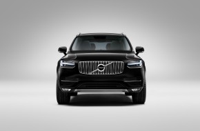 2016 Volvo XC90 T6 Onyx Black Metallic with a T6 engine