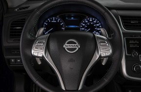 Nissan Altima Pictures