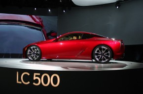 2017 Lexus LC 500 Reveal