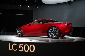 2017 Lexus LC 500 Reveal