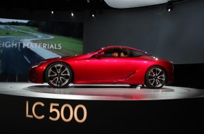 2017 Lexus LC 500 Reveal