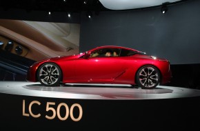 2017 Lexus LC 500 Reveal