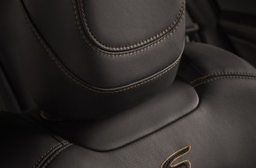 2016 Chrysler 200S Alloy Edition