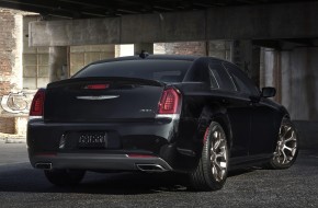 2016 Chrysler 300S Alloy Edition