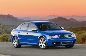 2005 Audi S4 Sedan
