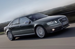 2007 Audi S8