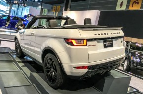 Range Rover at 2016 Chicago Auto Show