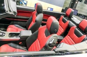 Range Rover at 2016 Chicago Auto Show