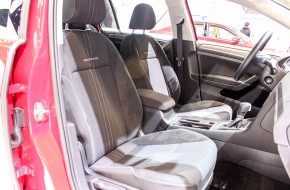 Volkswagen Golf Alltrack at 2016 Chicago Auto Show