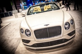 Bentley at 2016 Chicago Auto Show