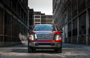 2016 Nissan Titan