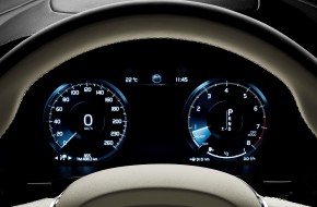 2017 Volvo V90 Driver Display
