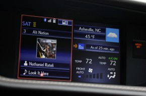 2016 Lexus ES 300h Review