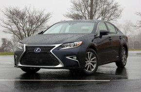 2016 Lexus ES 300h Review