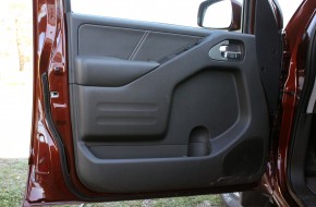 2016 Nissan Frontier Pro-4X Review