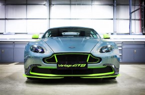 2017 Aston Martin Vantage GT8