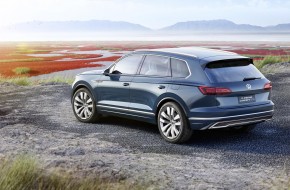 2017 Volkswagen T-Prime Concept GTE