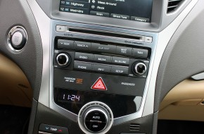 2016 Hyundai Azera Limited Review