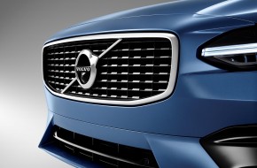 2017 Volvo V90 R Design