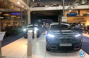 AutoTalk Visits Autoworld Brussels Complete Virtual Tour