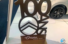 AutoTalk Visits Autoworld Brussels Complete Virtual Tour