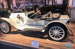 AutoTalk Visits Autoworld Brussels Complete Virtual Tour