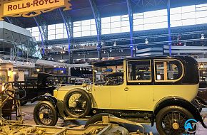 AutoTalk Visits Autoworld Brussels Complete Virtual Tour