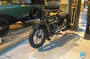 AutoTalk Visits Autoworld Brussels Complete Virtual Tour