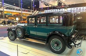 AutoTalk Visits Autoworld Brussels Complete Virtual Tour