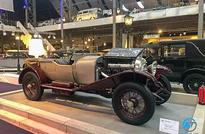 AutoTalk Visits Autoworld Brussels Complete Virtual Tour