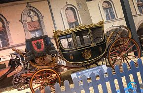 AutoTalk Visits Autoworld Brussels Complete Virtual Tour