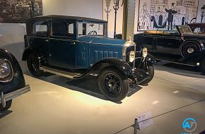 AutoTalk Visits Autoworld Brussels Complete Virtual Tour