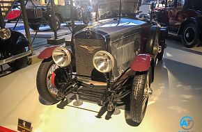 AutoTalk Visits Autoworld Brussels Complete Virtual Tour