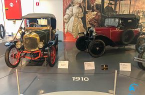 AutoTalk Visits Autoworld Brussels Complete Virtual Tour