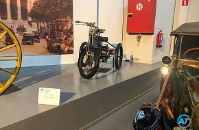 AutoTalk Visits Autoworld Brussels Complete Virtual Tour