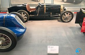 AutoTalk Visits Autoworld Brussels Complete Virtual Tour