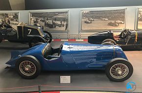 AutoTalk Visits Autoworld Brussels Complete Virtual Tour