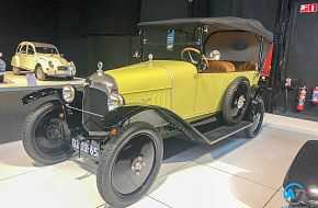 AutoTalk Visits Autoworld Brussels Complete Virtual Tour