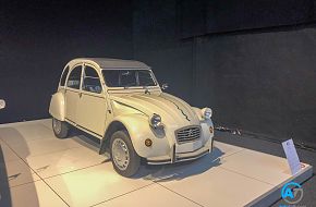 AutoTalk Visits Autoworld Brussels Complete Virtual Tour