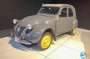 AutoTalk Visits Autoworld Brussels Complete Virtual Tour