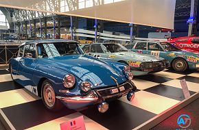 AutoTalk Visits Autoworld Brussels Complete Virtual Tour