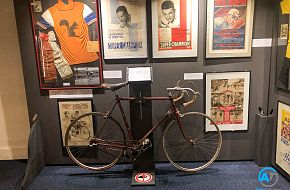 AutoTalk Visits Autoworld Brussels Complete Virtual Tour