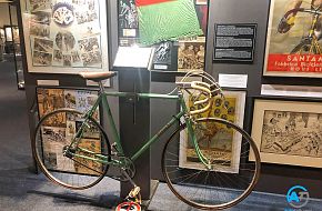 AutoTalk Visits Autoworld Brussels Complete Virtual Tour