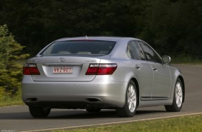 2007 Lexus LS460
