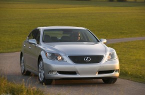 2007 Lexus LS460