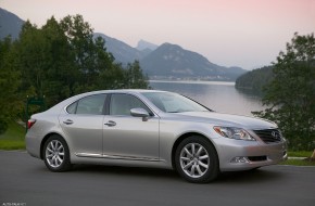 2007 Lexus LS460