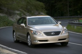 2007 Lexus LS460