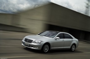2007 Mercedes-Benz S-Class
