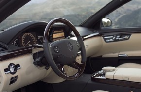 2007 Mercedes-Benz S-Class