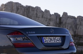 2007 Mercedes-Benz S-Class